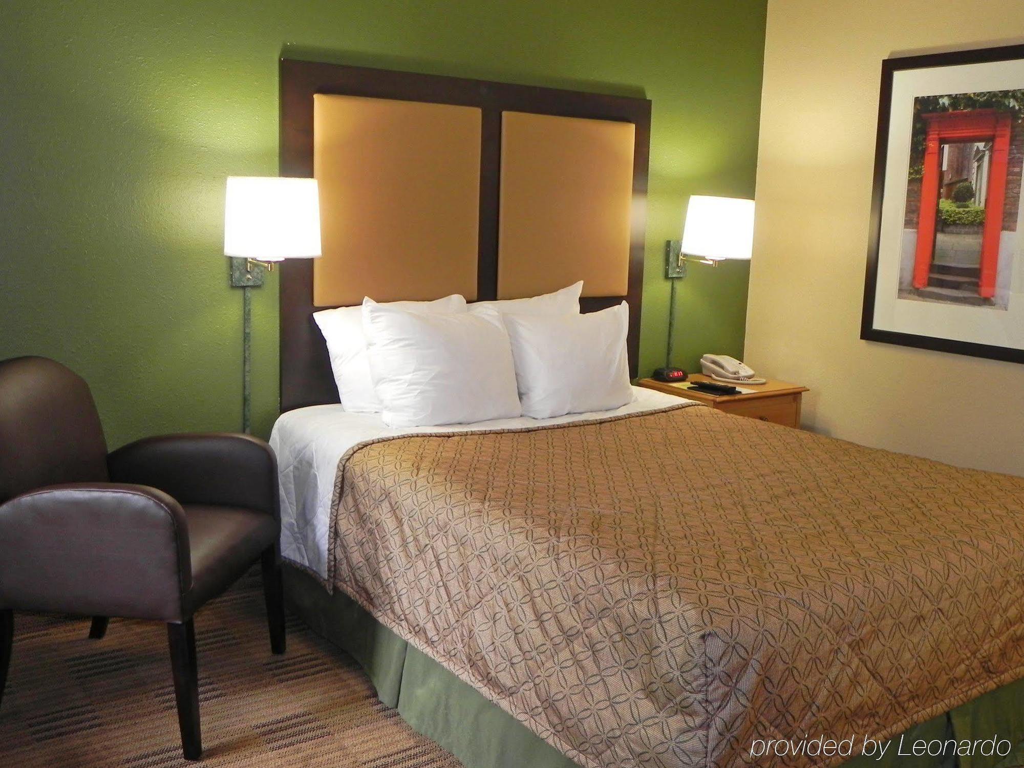 Extended Stay America Select Suites - Charlotte - Airport מראה חיצוני תמונה